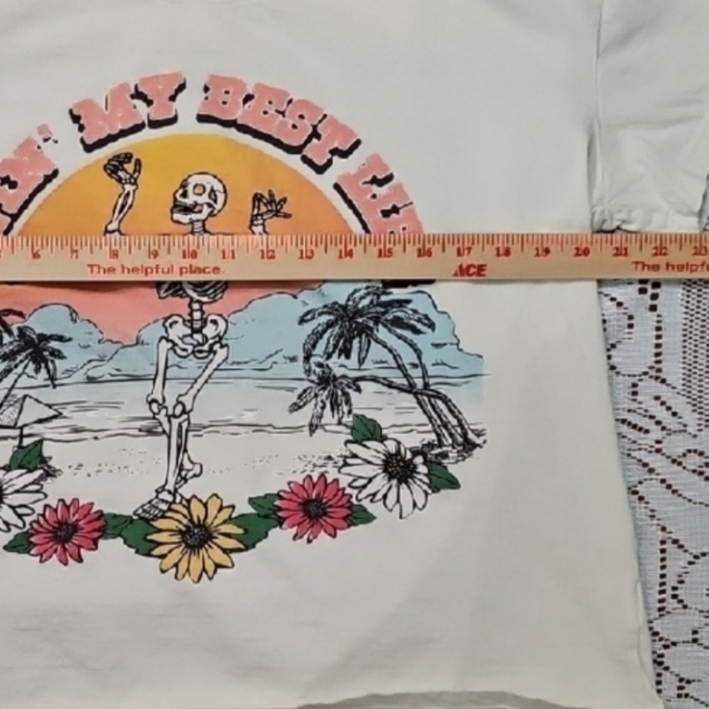 Juniors Graphic Tee - Cream/ White with Colorful Print - Picture 2 of 5